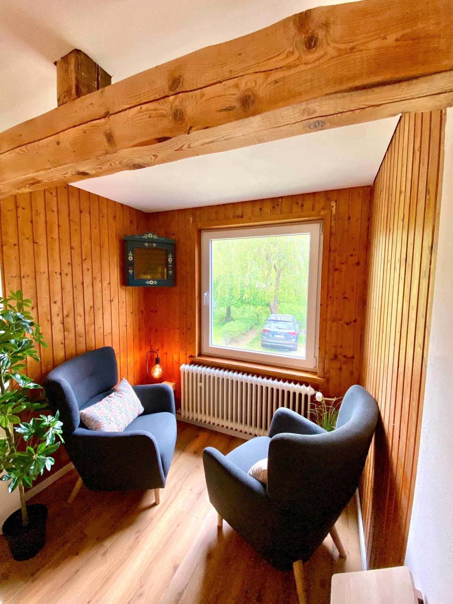 Townhouse Am Kurpark - Top Bewertet Von Familien! Ruhig, Zentral - Mit Terrasse, Parkplatz, Wallbox, Grill, Und Inklusive Waeschepaket برونلاغ المظهر الخارجي الصورة